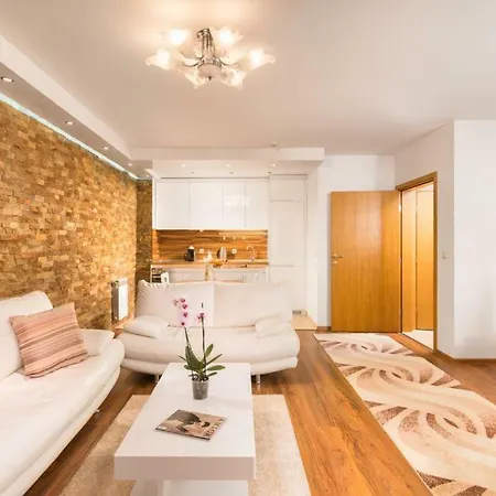 Nice And Cozy Flat In The Center Sofia Exterior photo